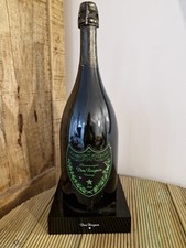 bouteille champagne dom pérignon factice et éclairée