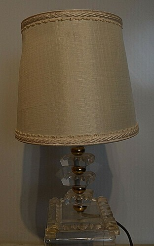 Ancienne lampe chevet - de,