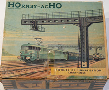 HOrnby acHO Boite vide pour potence signalisation lumineuse SNCF ep III HO 1/87