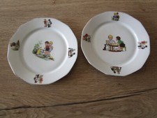 2 Assiettes à dessert Limoges décor d'enfants et animaux liseré argenté