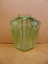 Ancien Grand Plafonnier Globe building en Verre Art Déco