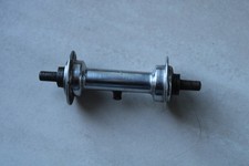 moyeu avant cyclotourisme