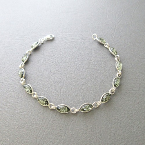 Bracelet avec ambre vert