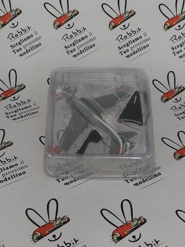 Die cast grumman - die,