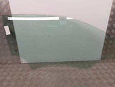 Vitre avant droit SEAT IBIZA 4 PHASE 1 6J3845202A