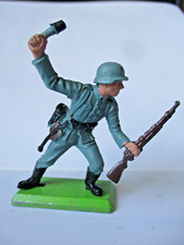   1/32 BRITAINS DEETAIL