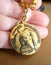 Ancien porte clé Blason Héraldique Ville de Sallaumines Mineur Casque Lampe Mine