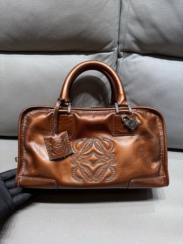 Loewe pre owned authentic - pre-owned,