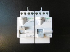 LOT DE DEUX INTERUPTEURS DIFFERENTIEL SCHNEIDER ELECTRIC 25A / 30mA TYPE AC