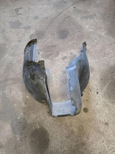 Audi 2002 pare boue - audi, pare-boue