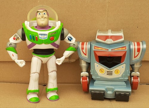 Lot figurines disney toy - disney,
