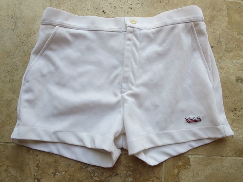 Short tennis vintage - , pierre