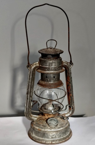 Ancienn lampe pétrole - ancienn,
