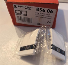 SAGANE LEGRAND 85606 - Doigt