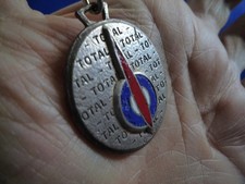 porte clef métal émaillé