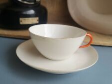 4 anciennes tasses et sous