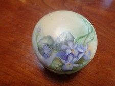 Beautiful Antique Hand Painted Porcelain Trinket Box - Don't Miss