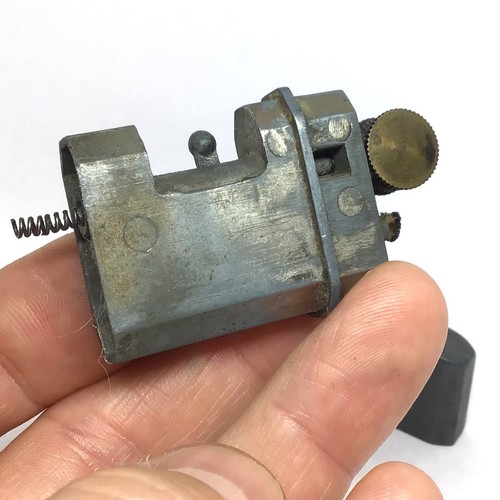 Briquet essence ancien