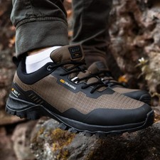 Chaussures de randonnée en
