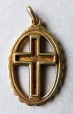 Croix pendentif en vermeil