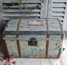 ANCIENNE PETITE MALLE BOMBEE ROQUANCOURT BOLLE HABITS DE POUPEE JUMEAU 19EME