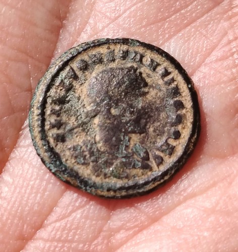 Follis constantin ier le - ier, "le