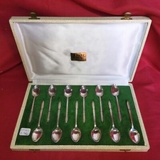 12 Cuillères à moka en