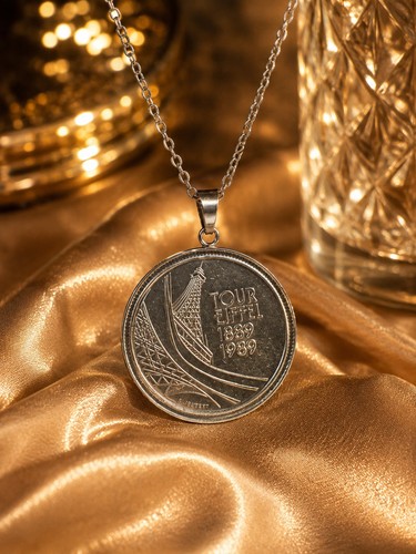 Collier pendentif pièce - -,