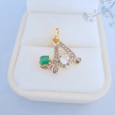 Pendentif ancien belle époque émeraude et diamants or 18K et platine (950°/°°)