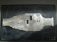 Avioracing Dagger 1/8 - Châssis