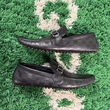 Size 9LV / 10M- Louis Vuitton