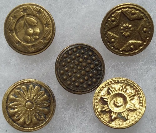 Lot boutons plats type - 5,