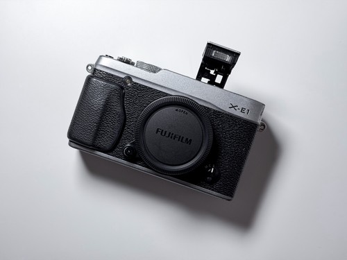 Fujifilm mirrorless body - x-e1,