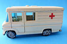 Siku V292 Mercedes Benz L 406 D Ambulance - Occasion