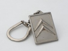 PORTE CLÉS ANCIEN - KEY FOB -