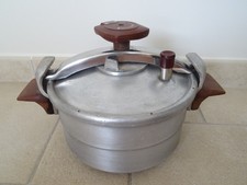 cocotte minute SEB 4.5 litres