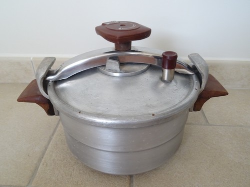Cocotte minute seb litres - 4.5,