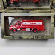 CAMION D'AUTREFOIS UNIC MZ-36 SAVERNE 1965 CITERNE TOTAL N°84  1:43 IXO ALT