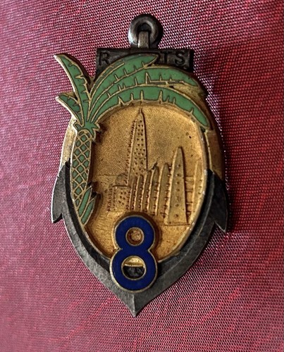 Insigne régiment de - insigne, 8e