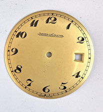 Cadran doré montre date