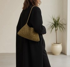 Sac Porté Épaule en Daim Tressée à La Main En 100% Cuir Vachette