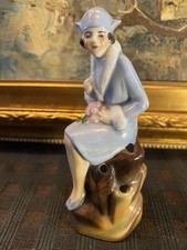 Porte épingle à chapeau