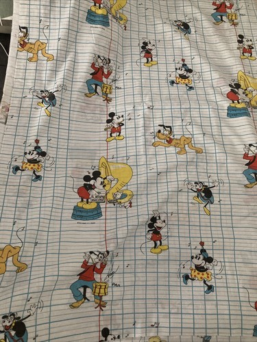 Grand drap plat mickey - drap,