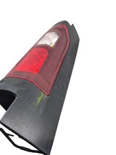 Feu arriere principal droit