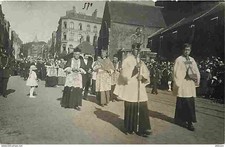 62 - Boulogne sur Mer - Procession - Carte Photo - Animé - Ecrite - CPA - Voir S