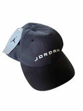 NWOT Vintage Nike Air JORDAN XI CAP Black 7 1/4 RARE Old Logo bulls Nba starter