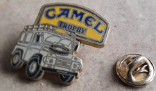 Pin's BADGE Voiture 4x4 Camel