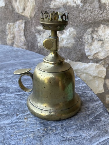 Lampe essence ancienne - lampe, a