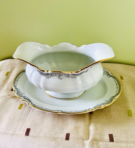 Belle saucière sur dormant - saucière,