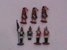 lot 7 figurines : 7 figurines